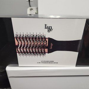 2 in1 titanium brush dryer new in box